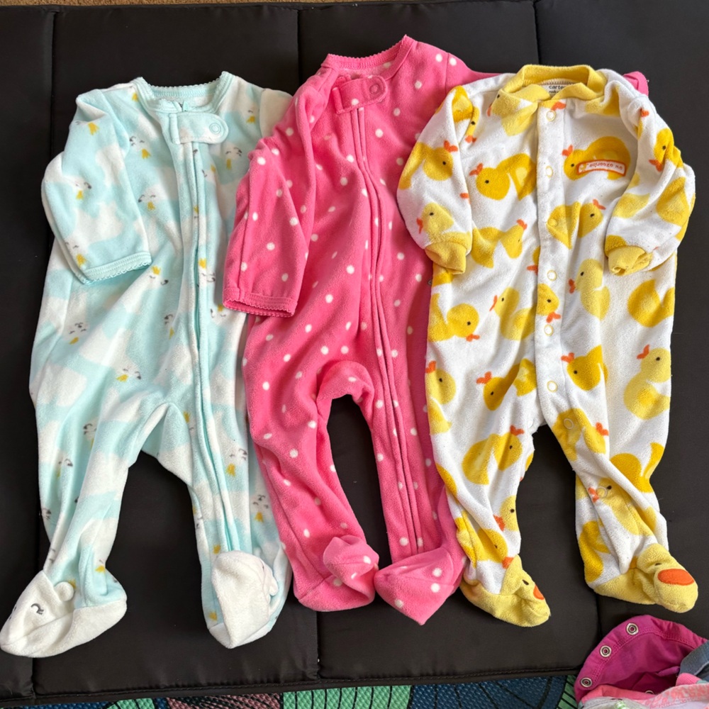 3 carters 3 month footsie fleece pjs